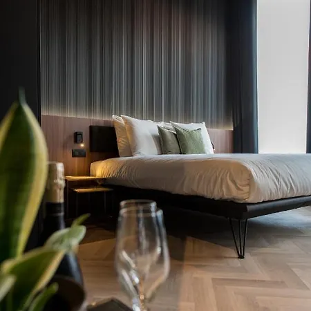 Vinotel X * Tongeren